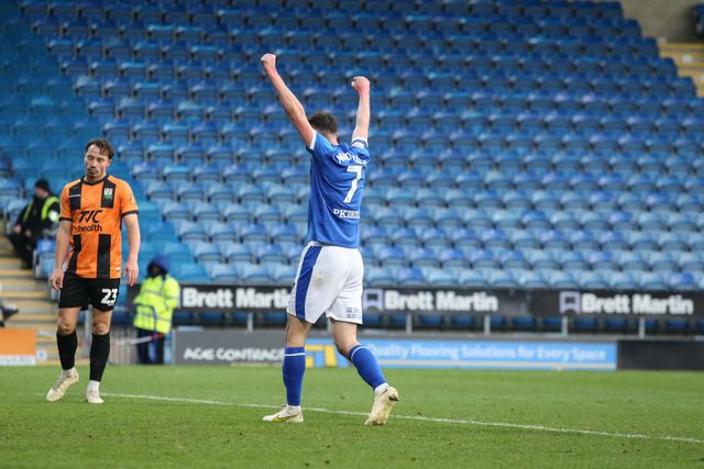 Sky Bet League 2 Chesterfield v Barnet
