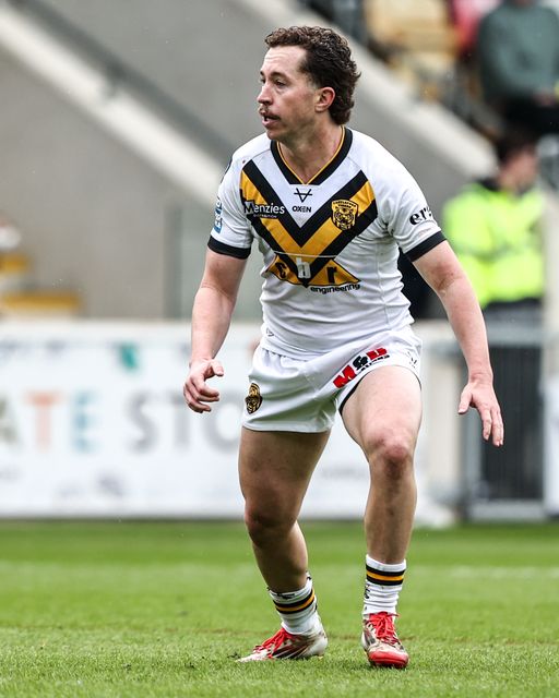 Tom Weaver of Castleford Tigers in action during the Betfred Super League round 12 match York Knights vs Castleford Tigers at LNER Community Stadium, York, United Kingdom on 16 May 2026

(Photo by Alfie Cosgrove/News Images)