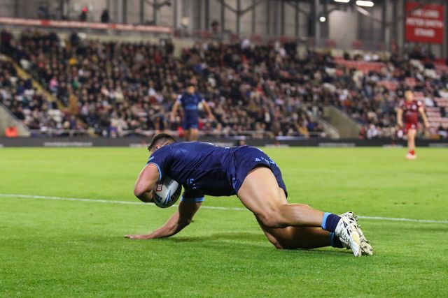 Betfred Super Round 26 League Leigh Leopards v Hull KR