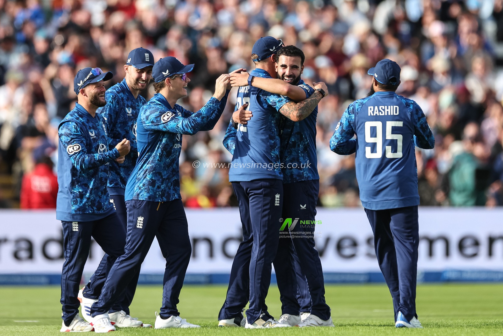 Brydon Carse of England and Saqib Mahmood of England celebrate the wicket of West Indies Captain Shai Hope during the 1st Metro Bank ODI England vs West Indies at Edgbaston, Birmingham, United Kingdom, 29th May 2025

(Photo by Mark Cosgrove/News Images)