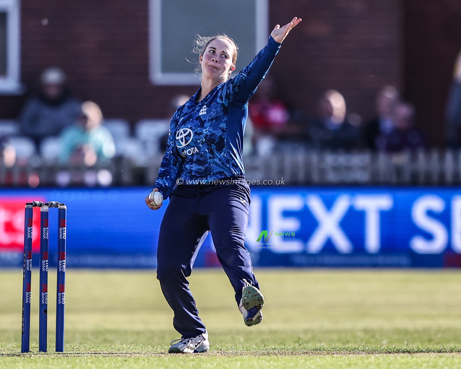 Alice Capsey of England delivers the ball during the Metro Bank One Day International match England Women vs West Indies Women at Derbyshire County Cricket Club, Derby, United Kingdom, 30th May 2025

(Photo by Alfie Cosgrove/News Images)