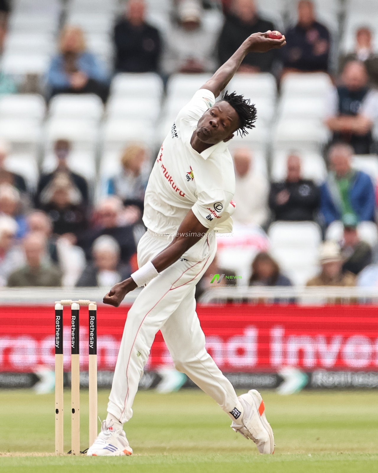 Blessing Muzarabani of Zimbabwe delivers the ball during the Rothesay Test Match Day 1 England vs Zimbabwe at Trent Bridge, Nottingham, United Kingdom, 22nd May 2025

(Photo by Mark Cosgrove/News Images)