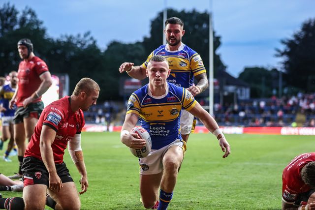Harry Newman of Leeds Rhinos celebrates his try during the Betfred Super League round 19 match Leeds Rhinos vs Salford Red Devils at Headingley Stadium, Leeds, United Kingdom, 18th July 2025

(Photo by Alfie Cosgrove/News Images)