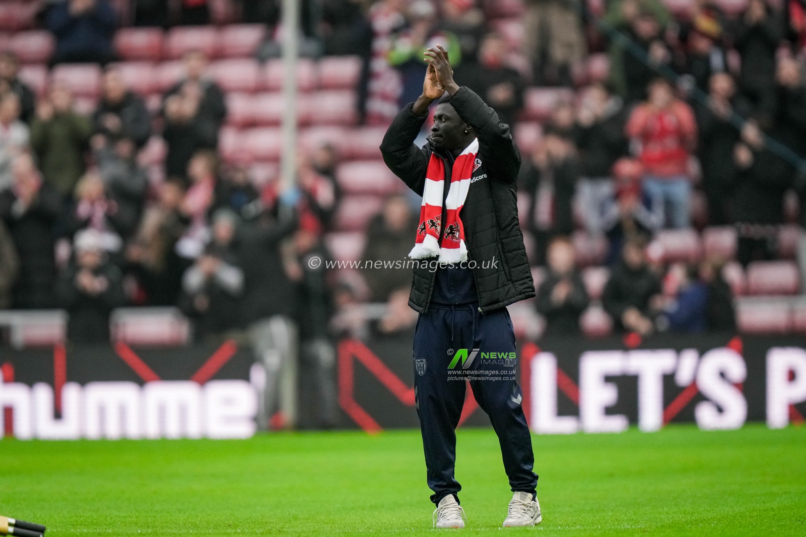New signing Jocelin Ta Bi presented to the fans during the Premier League match Sunderland vs Crystal Palace at Stadium Of Light, Sunderland, United Kingdom, 17th January 2026

(Photo by Maynard Manyowa/News Images)