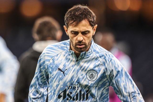 Bernardo Silva of Manchester City in the pregame warmup session during the UEFA Champions League 2025/26 Phase MD1 Manchester City vs Napoli League at The City of Manchester Stadium, Manchester, United Kingdom, 18th September 2025

(Photo by Alfie Cosgrove/News Images)