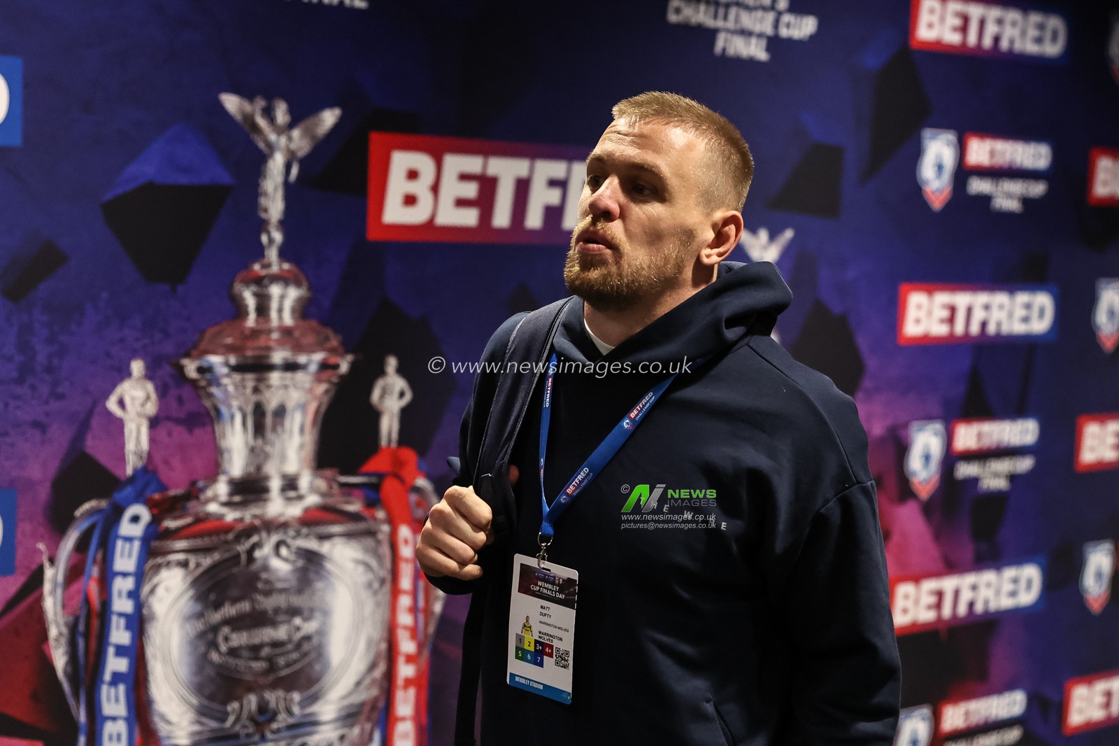 Matt Dufty of Warrington Wolves arrives during the Betfred Challenge Cup Final Warrington Wolves vs Hull KR at Wembley Stadium, London, United Kingdom, 7th June 2025

(Photo by Mark Cosgrove/News Images)