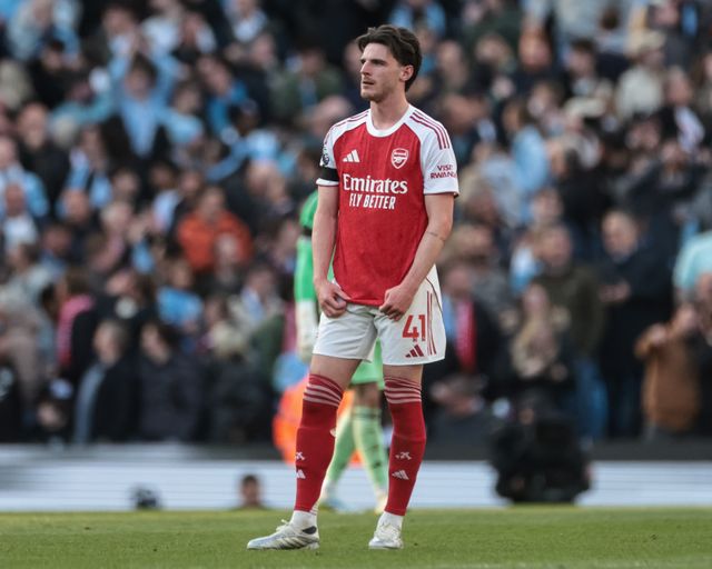 A dejected Declan Rice of Arsenal after Erling Haaland of Manchester City scores to make it 2-1 during the Premier League match Manchester City vs Arsenal at Etihad Stadium, Manchester, United Kingdom on 19 April 2026

(Photo by Mark Cosgrove/News Images)