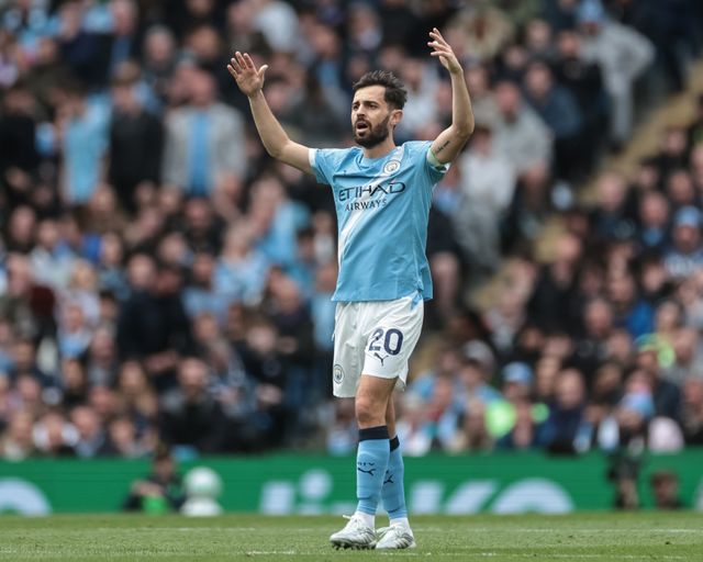 Bernardo Silva of Manchester City reacts during the Premier League match Manchester City vs Arsenal at Etihad Stadium, Manchester, United Kingdom on 19 April 2026

(Photo by Mark Cosgrove/News Images)