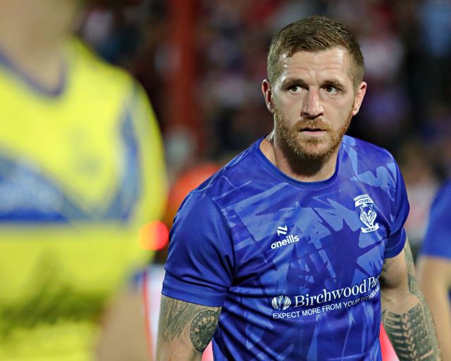 Marc Sneyd of Warrington Wolves before the Betfred Super League round 27 match Hull KR vs Warrington Wolves at Sewell Group Craven Park, Kingston upon Hull, United Kingdom, 18th September 2025(Photo by Sam Eaden/News Images)