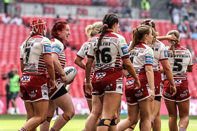 Eva Hunter celebrates her try during the Betfred Women's Challenge Cup Final Wigan Warriors vs St Helens at Wembley Stadium, London, United Kingdom on 30 May 2026

(Photo by Alfie Cosgrove/News Images)