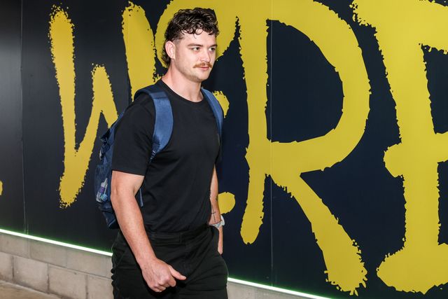 Liam Byrne of Warrington Wolves arrives during the Betfred Super League round 15 match Warrington Wolves vs Leeds Rhinos at The Halliwell Jones Stadium, Warrington, United Kingdom on 18 June 2026

(Photo by Alfie Cosgrove/News Images)