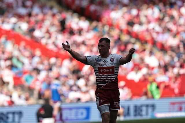 Harry Smith of Wigan Warriors gee’s up the fans during the Betfred Challenge Cup Final match Wigan Warriors vs Hull KR at Wembley Stadium, London, United Kingdom on 30 May 2026

(Photo by Mark Cosgrove/News Images)