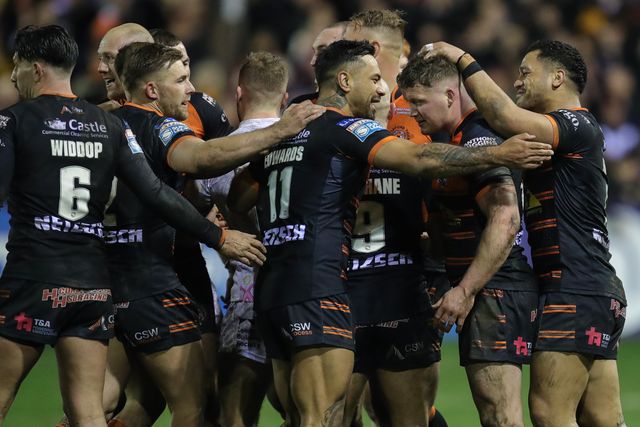 Betfred Super League Round 5 Castleford Tigers v Leeds Rhinos