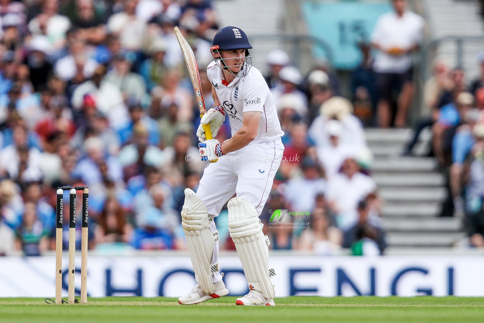 Harry Brook of England bats during the 5th Rothesay Test Match day 4 England vs India at The Kia Oval, London, United Kingdom, 3rd August 2025

(Photo by Izzy Poles/News Images)