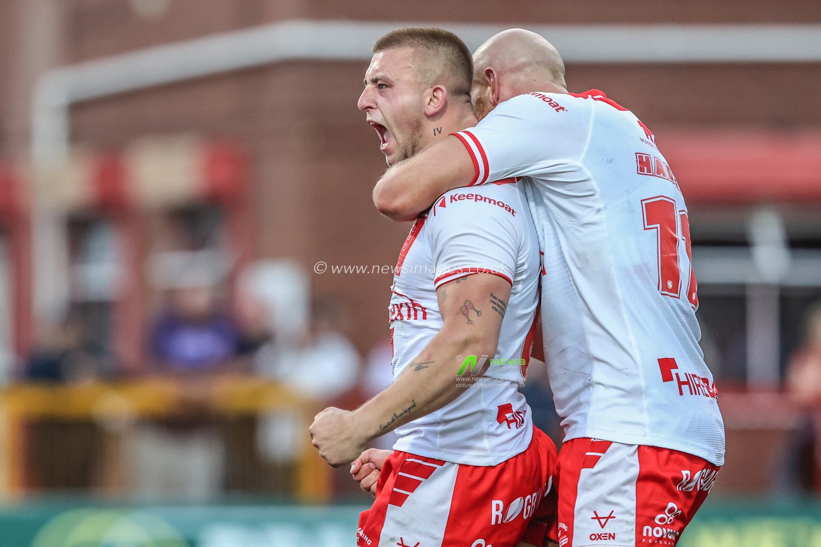 Mikey Lewis of Hull KR celebrates his try during the Betfred Super League round 16 match Hull KR vs Wakefield Trinity at Sewell Group Craven Park, Kingston upon Hull, United Kingdom, 27th June 2025

(Photo by Alfie Cosgrove/News Images)
