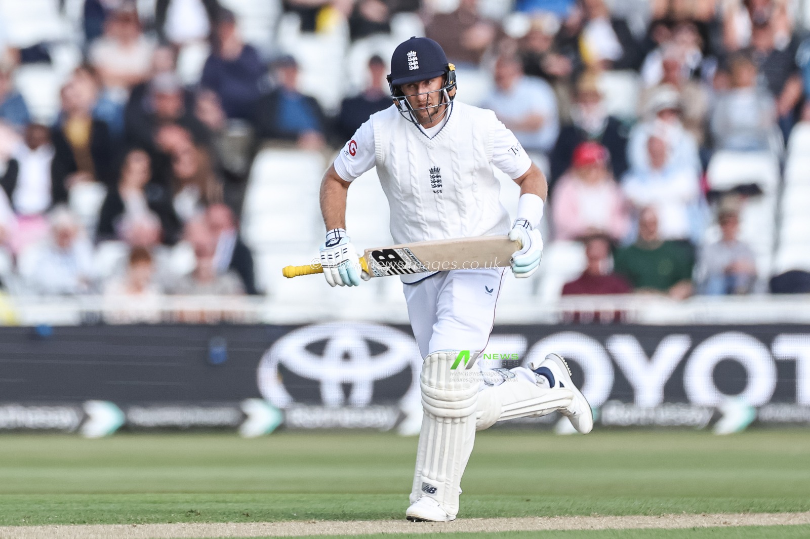 Joe Root of England makes one run and tallies up 13,000 career runs during the Rothesay Test Match Day 1 England vs Zimbabwe at Trent Bridge, Nottingham, United Kingdom, 22nd May 2025

(Photo by Mark Cosgrove/News Images)