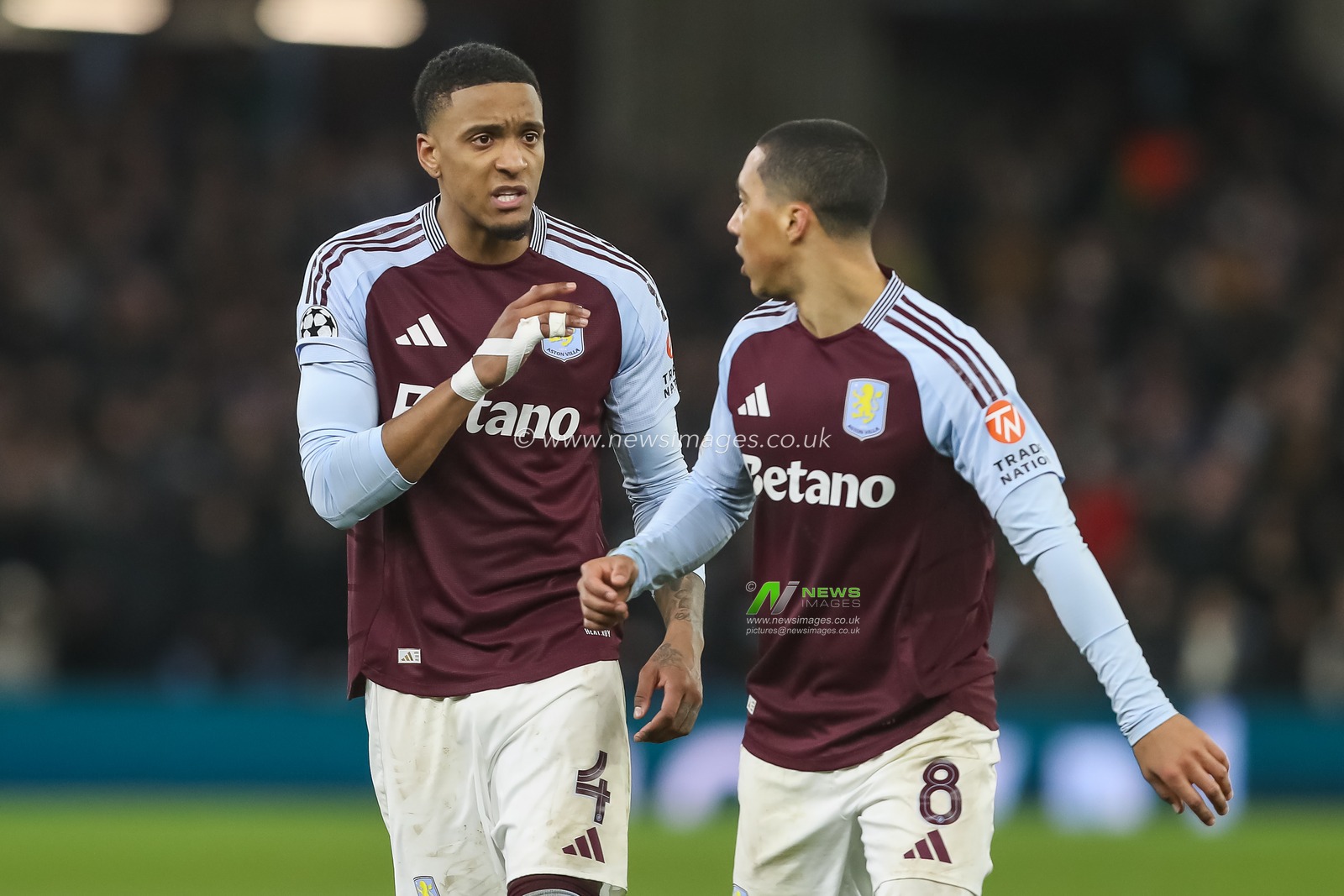 Ezri Konsa of Aston Villa gives Youri Tielemans instructions during the UEFA Champions League Matchday 8 of 8 Aston Villa vs Celtic at Villa Park, Birmingham, United Kingdom, 29th January 2025

(Photo by Gareth Evans/News Images)