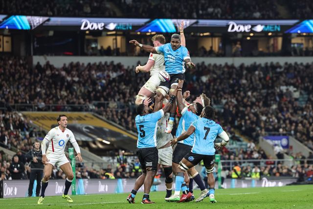 Kitione Salawa of Fiji jumps up to win the ball in a lineout from Ollie Chessum of England during the Quilter Nations Series 2025 match England vs Fiji at Allianz Stadium, Twickenham, United Kingdom, 8th November 2025

(Photo by Mark Cosgrove/News Images)

*** GER AUT SUI OUT ***