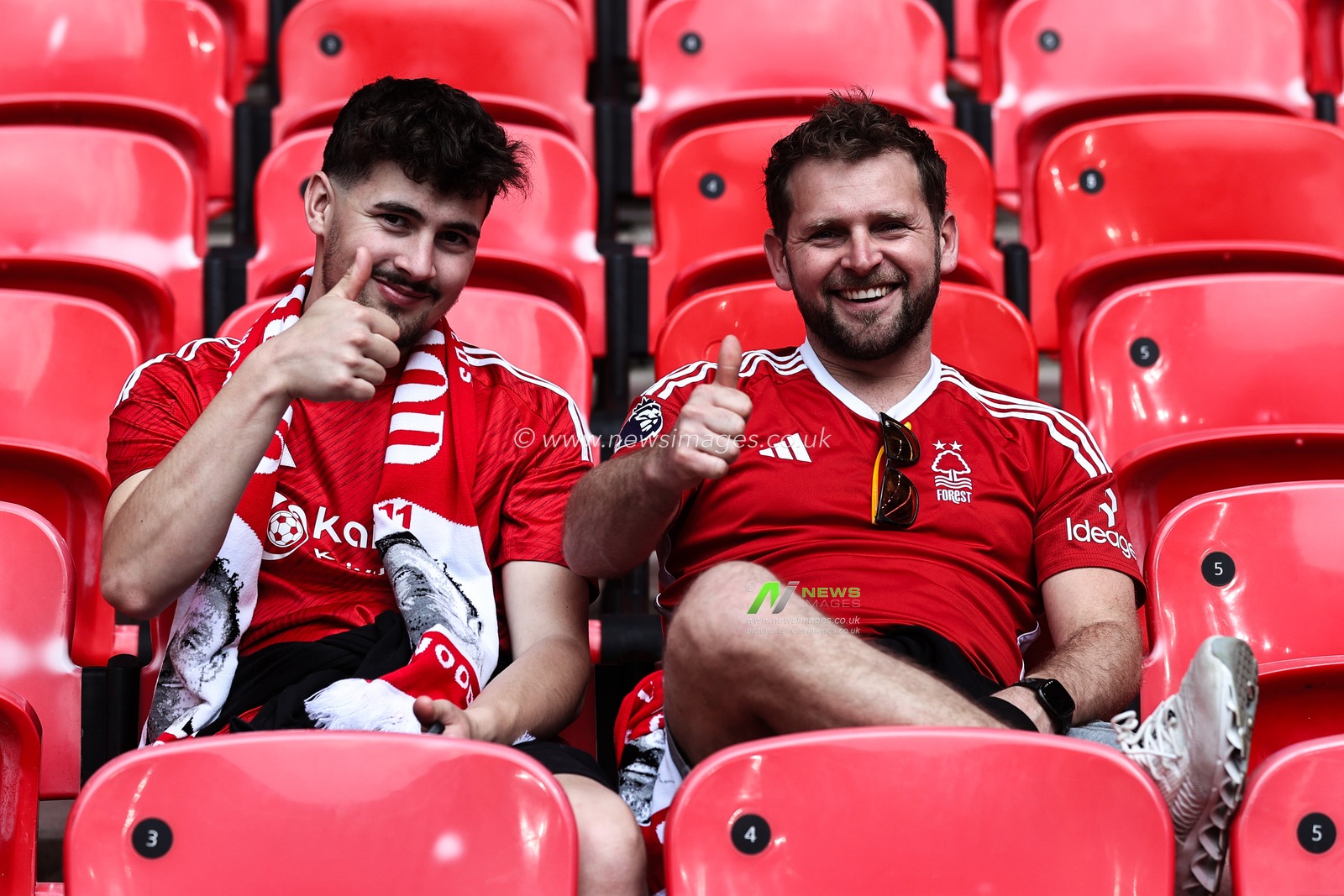Nottingham Forest fans ahead of the Emirates FA Cup Semi-Final match Nottingham Forest vs Manchester City at Wembley Stadium, London, United Kingdom, 26th April 2025

(Photo by Alfie Cosgrove/News Images)