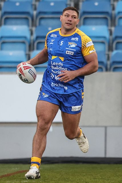 Ryan Hall of Leeds Rhinos during pre-game warm up during the Betfred Super League match Salford Red Devils vs Leeds Rhinos at Salford Community Stadium, Eccles, United Kingdom, 10th April 2025

(Photo by Alfie Cosgrove/News Images)