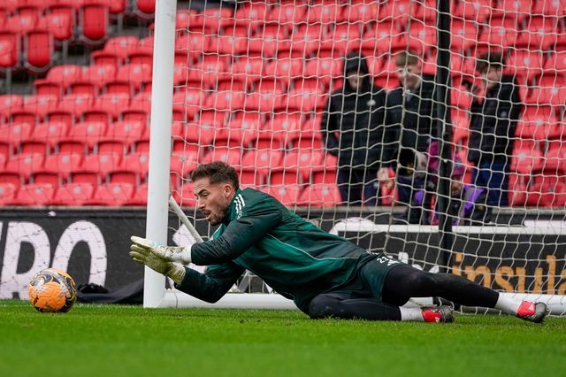 Fulham goalkeeper Benjamin Lecomte in the pregame warmup session  during the Emirates FA Cup 4th Round  match Stoke City vs Fulham at Bet365 Stadium, Stoke On Trent, United Kingdom on 15 February 2026

(Photo by Maynard Manyowa/News Images)