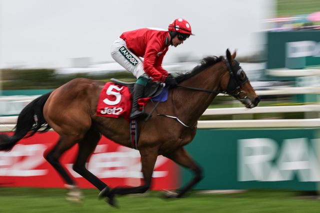 Home By The Lee ridden by J. J. Slevin wins the 15:05 Jet2 Liverpool Hurdle during the 2026 Randox Grand National Day at Aintree Racecourse, Aintree, United Kingdom on 11 April 2026

(Photo by Mark Cosgrove/News Images)