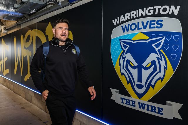 Joe Philbin of Warrington Wolves arrives during the Betfred Super League round 7 match Warrington Wolves vs Leigh Leopards at The Halliwell Jones Stadium, Warrington, United Kingdom on 04 April 2026

(Photo by Alfie Cosgrove/News Images)