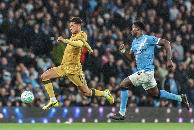 Brennan Johnson of Crystal Palace breaks with the ball under pressure from Marc Guehi of Manchester City during the Premier League match Manchester City vs Crystal Palace at Etihad Stadium, Manchester, United Kingdom on 13 May 2026

(Photo by Mark Cosgrove/News Images)