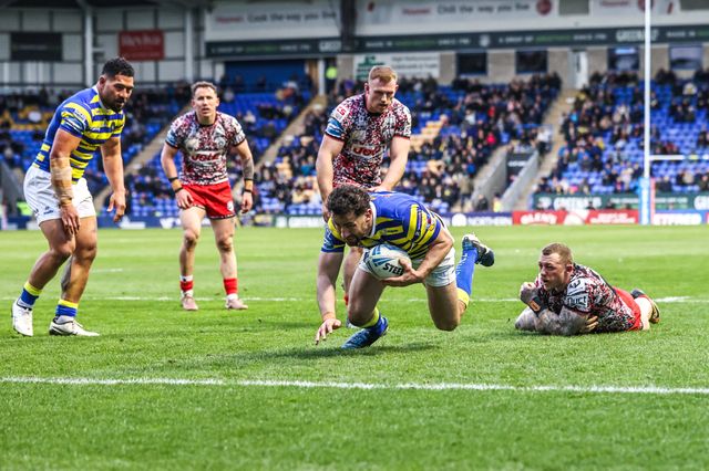 Betfred Challenge Cup Quarter Final Warrington Wolves v Leigh Leopards