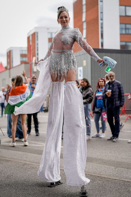 Indian dancing fan on high sticks during the Second Vitality T20 International match England vs India at Old Trafford, Manchester, United Kingdom on 04 July 2026

(Photo by Maynard Manyowa/News Images)