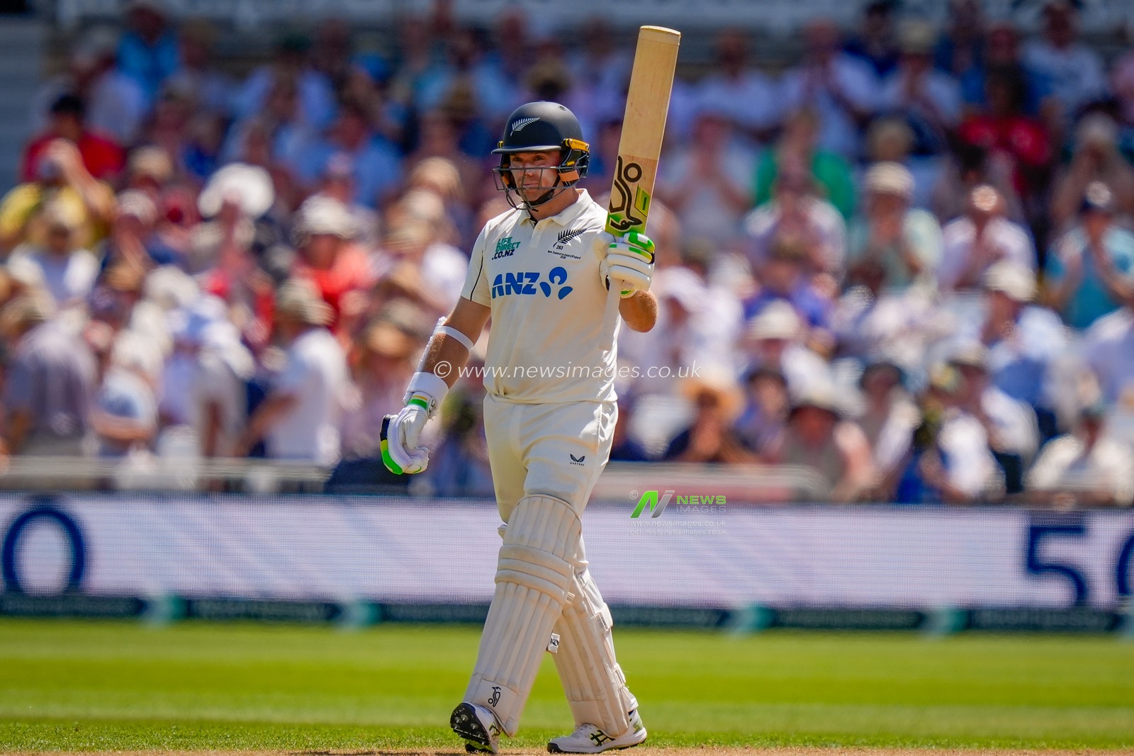 New Zealand captain Tom Latham raises his bat as he reaches his fifty during the 3rd Rothesay Test Match Day 1 match England vs New Zealand at Trent Bridge, Nottingham, United Kingdom on 25 June 2026

(Photo by Maynard Manyowa/News Images)