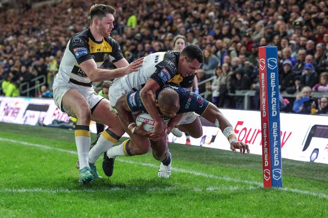Betfred Super League Round 2 Leeds Rhinos v York Knights