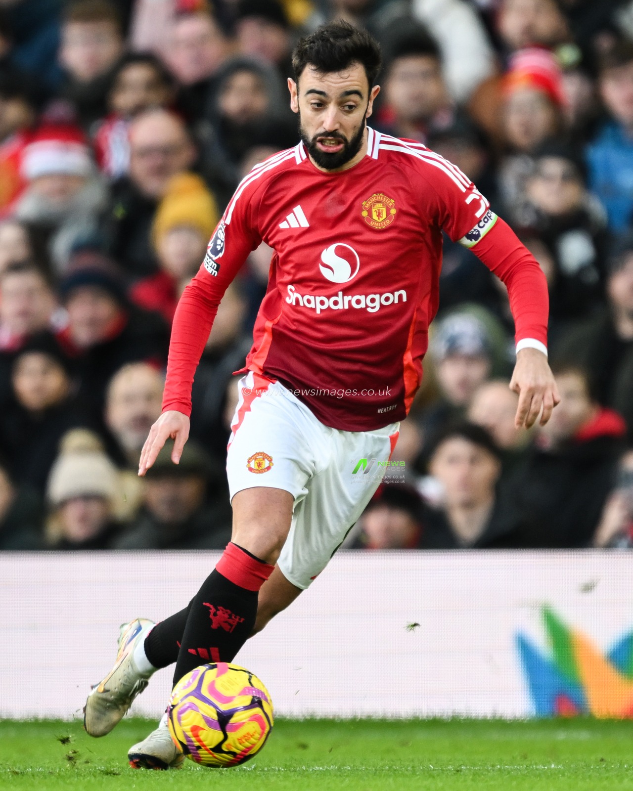 Bruno Fernandes of Manchester United goes forward with the ball during the Premier League match Manchester United vs Bournemouth at Old Trafford, Manchester, United Kingdom, 22nd December 2024

(Photo by Craig Thomas/News Images)
