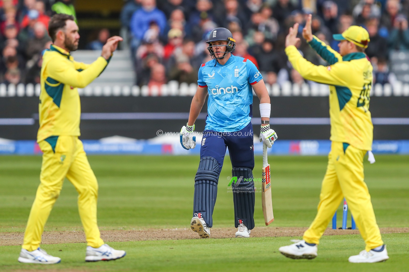 Jamie Smith of England looks dejected as he leaves the pitch after being dismissed during the Fifth Metro Bank One Day International match England vs Australia at Seat Unique Stadium, Bristol, United Kingdom, 29th September 2024

(Photo by Gareth Evans/News Images)