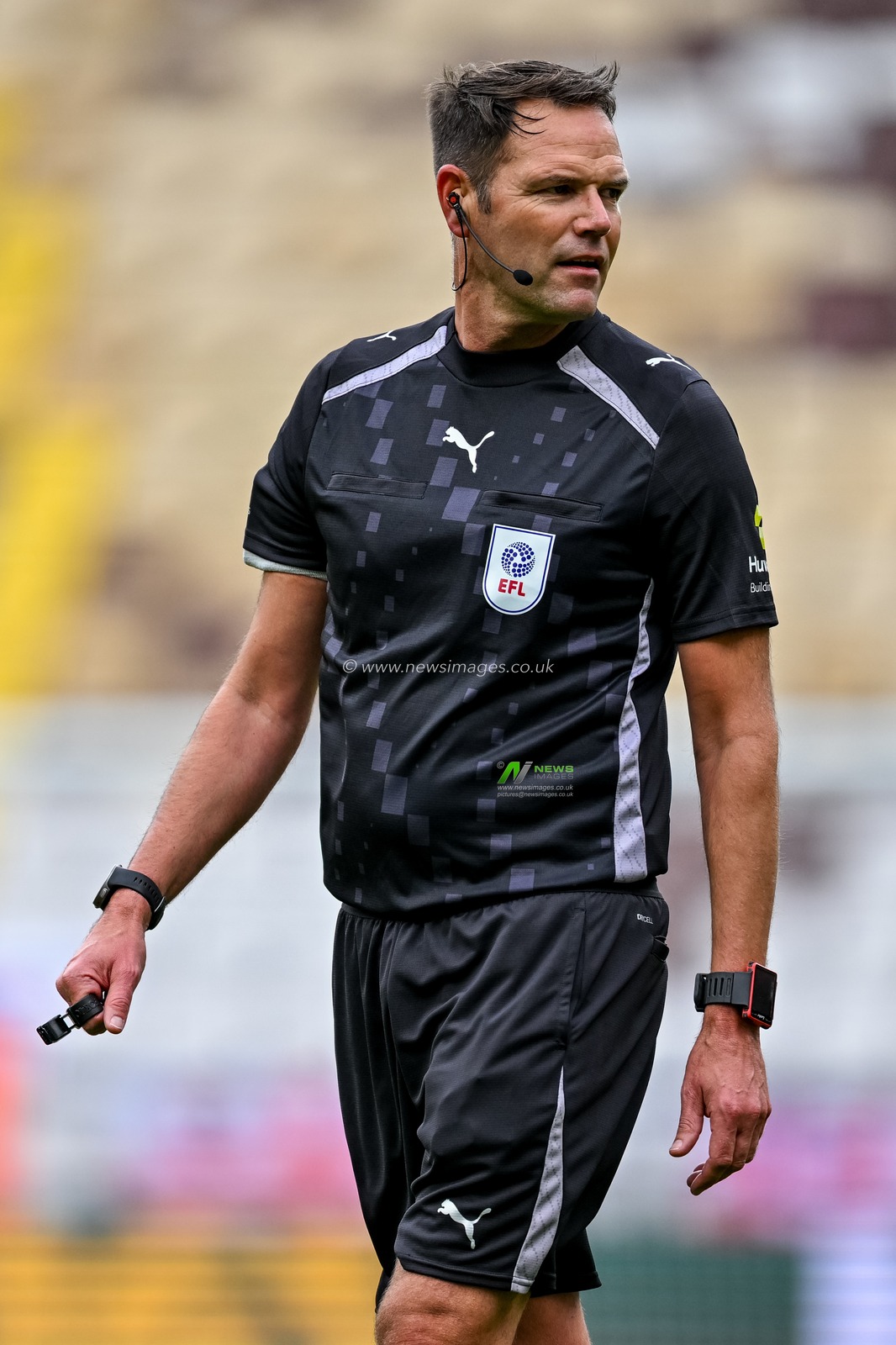 Referee James Linington during the Sky Bet Championship match Preston North End vs Charlton Athletic at Deepdale, Preston, United Kingdom, 4th October 2025

(Photo by Adam Gee/News Images)