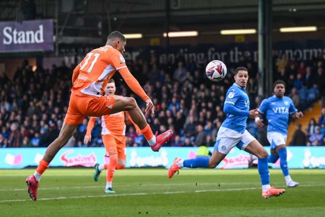 Ashley Fletcher of Blackpool scores to make it 0-1 during the Sky Bet League 1 match Stockport County vs Blackpool at Edgeley Park Stadium, Stockport, United Kingdom, 1st March 2025

(Photo by Craig Thomas/News Images)