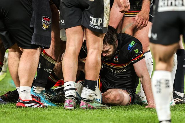 Joe Mellor of Bradford Bulls injured after being tackled from the neck during the Betfred Super League round 1 match Hull FC vs Bradford Bulls at MKM Stadium, Hull, United Kingdom on 14 February 2026

(Photo by Alfie Cosgrove/News Images)