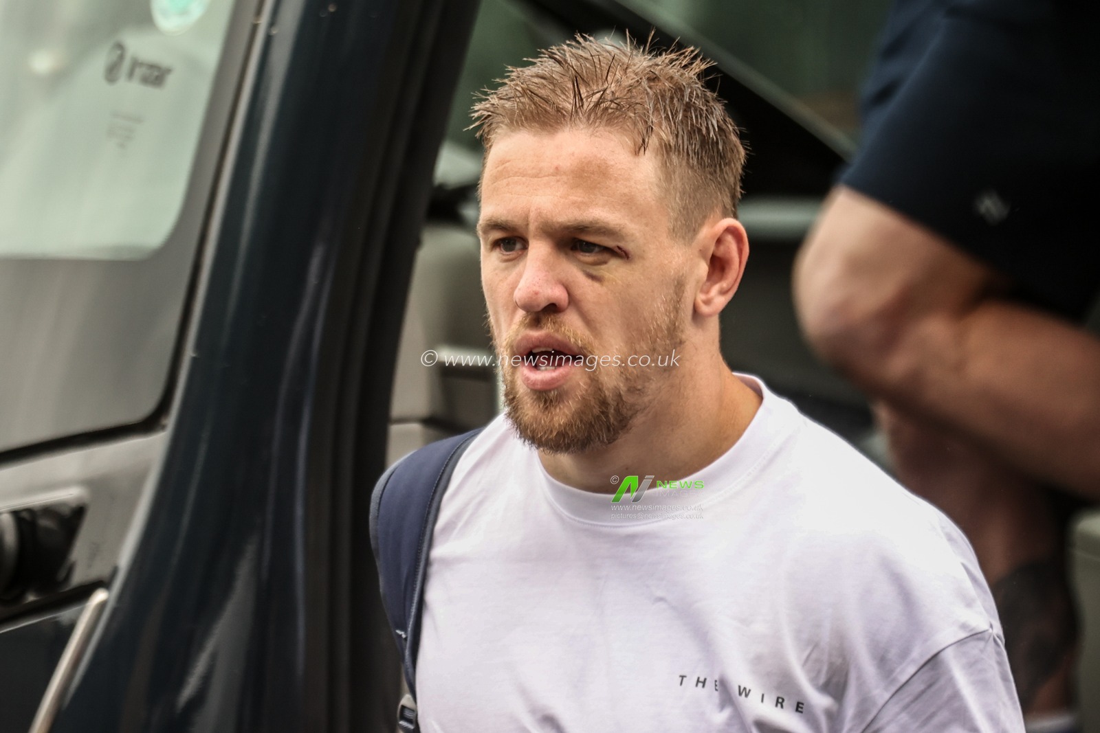 Matt Dufty of Warrington Wolves arrives during the Betfred Super League Round 11 match Wakefield Trinity vs Warrington Wolves at DIY Kitchens Stadium, Wakefield, United Kingdom, 18th May 2025

(Photo by Alfie Cosgrove/News Images)
