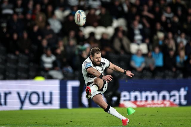 Betfred Super League Round 4 Hull FC v Leigh Leopards
