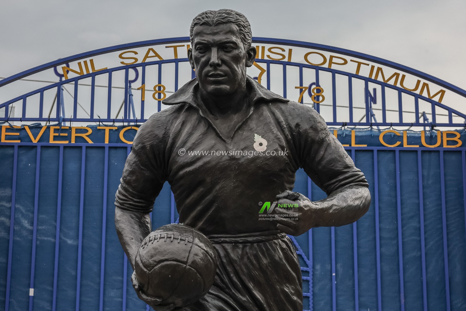 The William Ralph "Dixie" Dean outside Goodison Park during the Premier League match Everton vs Manchester City at Goodison Park, Liverpool, United Kingdom, 19th April 2025

(Photo by Mark Cosgrove/News Images)