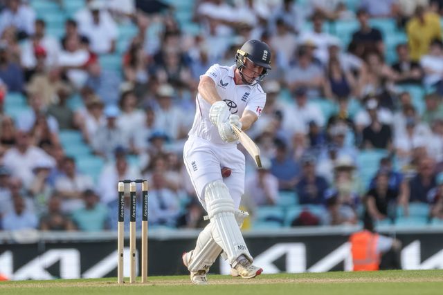 James New of England is bowled out by LBW by Kyle Jamieson of New Zealand during the 2nd Rothesay Test Match Day 4 match England vs New Zealand at The Kia Oval, London, United Kingdom on 20 June 2026

(Photo by Mark Cosgrove/News Images)