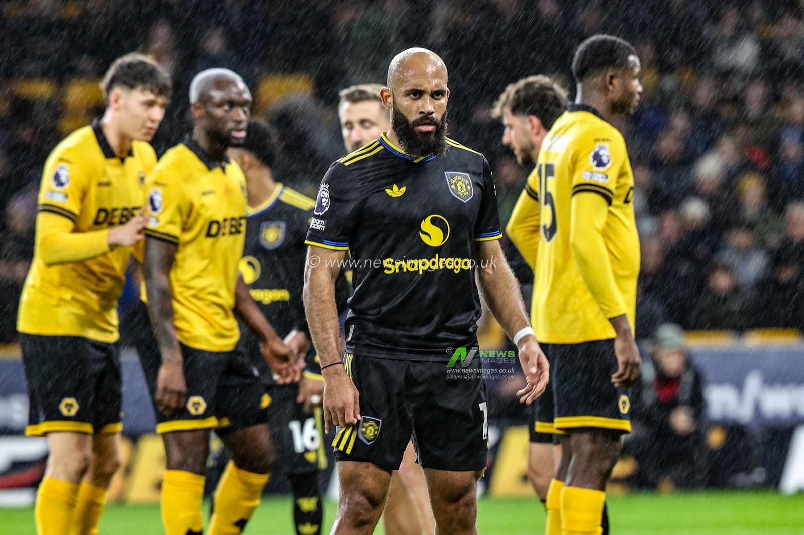 Bryan Mbeumo of Manchester Untied looks on during the Premier League match Wolverhampton Wanderers vs Manchester United at Molineux, Wolverhampton, United Kingdom, 8th December 2025

(Photo by Alfie Cosgrove/News Images)

*** GER AUT SUI OUT ***