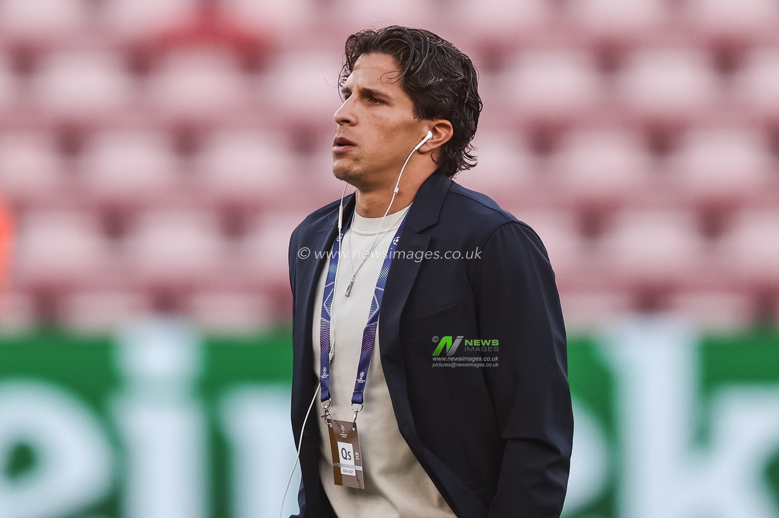 Giuliano Simeone of Atlético Madrid arrives during the UEFA Champions League Matchday 1 of 8 match Liverpool vs Atletico Madrid at Anfield, Liverpool, United Kingdom on 09 September 2026

(Photo by Alfie Cosgrove/News Images)
