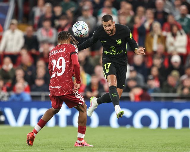 David Hancko of Atlético Madrid jumps up to win the high ball from Bradley Barcola of Liverpool during the UEFA Champions League Matchday 1 of 8 match Liverpool vs Atletico Madrid at Anfield, Liverpool, United Kingdom on 09 September 2026

(Photo by Alfie Cosgrove/News Images)