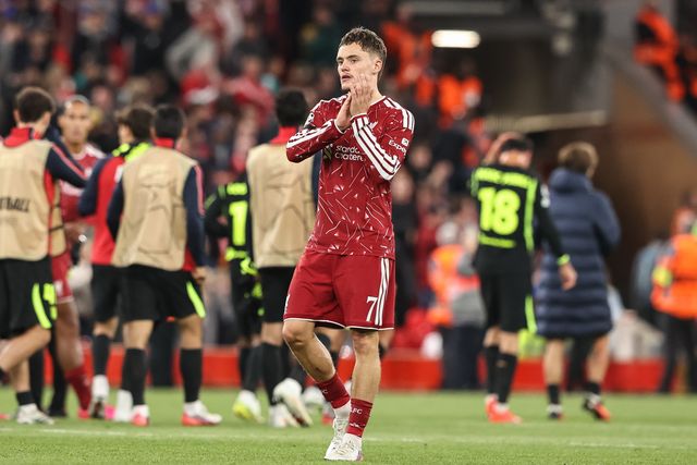 Florian Wirtz of Liverpool applauds the fans during the UEFA Champions League Matchday 1 of 8 match Liverpool vs Atletico Madrid at Anfield, Liverpool, United Kingdom on 09 September 2026

(Photo by Alfie Cosgrove/News Images)