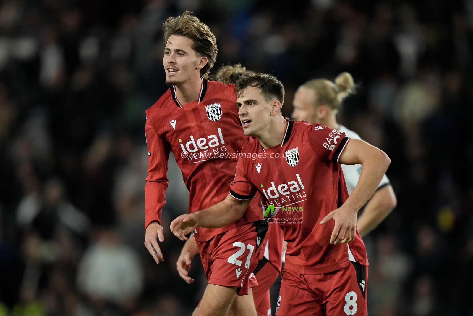 Jayson Molumby of West Bromwich Albion and Isaac Price of West Bromwich Albion celebrate their team win during the Sky Bet Championship match Derby County vs West Bromwich Albion at Pride Park Stadium, Derby, United Kingdom on 09 September 2026

(Photo by Maynard Manyowa/News Images)