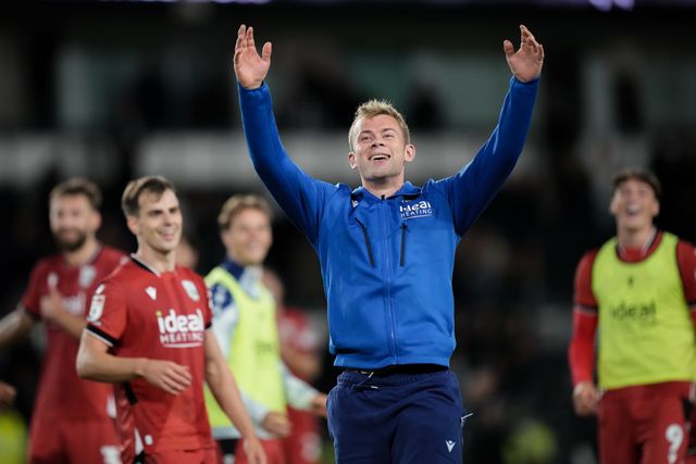 Aune Heggebø of West Bromwich Albion applauds the fans after the final whistle  during the Sky Bet Championship match Derby County vs West Bromwich Albion at Pride Park Stadium, Derby, United Kingdom on 09 September 2026

(Photo by Maynard Manyowa/News Images)