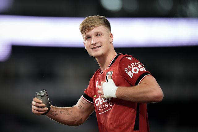 Jimmy Jay-Morgan of West Bromwich Albion applauds the fans after the final whistle  during the Sky Bet Championship match Derby County vs West Bromwich Albion at Pride Park Stadium, Derby, United Kingdom on 09 September 2026

(Photo by Maynard Manyowa/News Images)