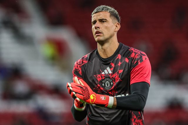 Manchester United goalkeeper Karl Darlow in the pregame warmup session during the UEFA Champions League Matchday 1 of 8 match Manchester United vs Sabah FK at Old Trafford, Manchester, United Kingdom on 10 September 2026

(Photo by Mark Cosgrove/News Images)