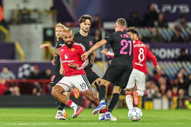 Bryan Mbeumo of Manchester United and Veljko Simić of Sabah FK battle for the ball during the UEFA Champions League Matchday 1 of 8 match Manchester United vs Sabah FK at Old Trafford, Manchester, United Kingdom on 10 September 2026

(Photo by Mark Cosgrove/News Images)